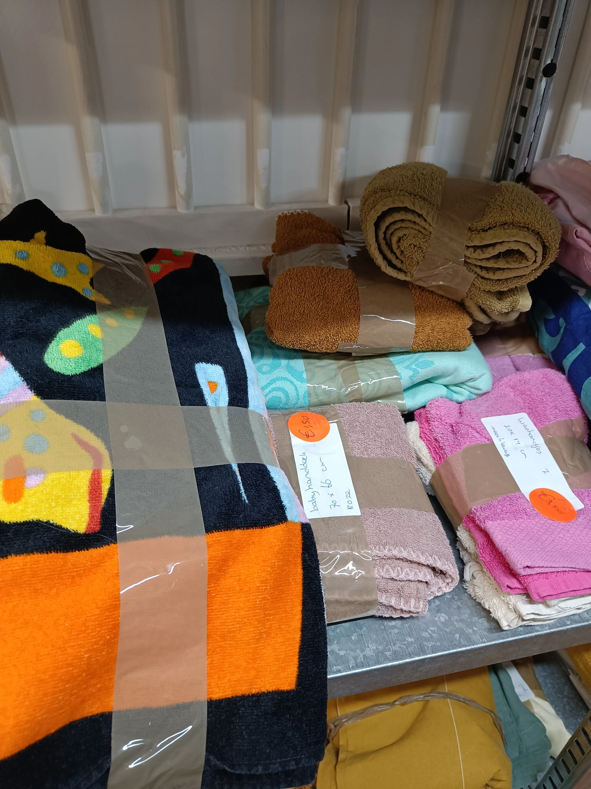 Kringloopwinkel Stichting Kringloopcentrum De Liemers in Zevenaar