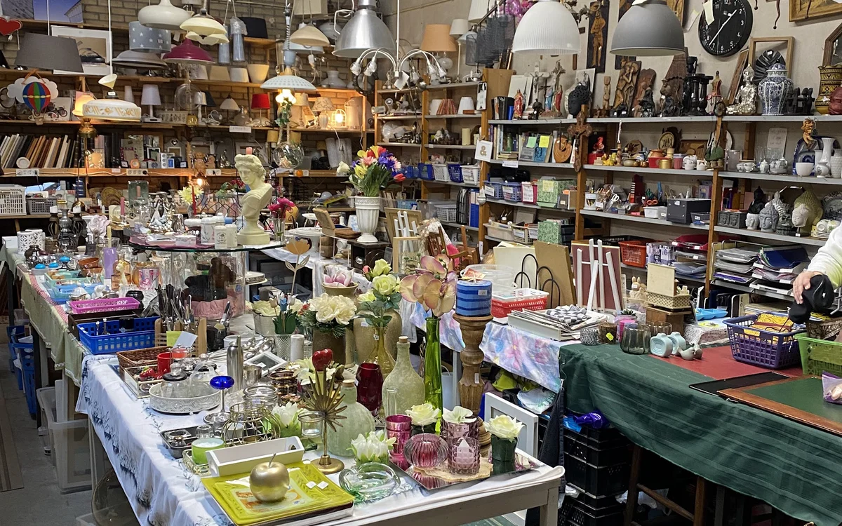 Kringloopwinkel Stichting Kringloopwinkel Handmelken in Best