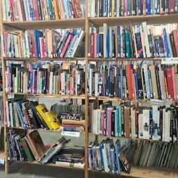 Bezoeker foto van Stichting Kringloopwinkel Helmond in Helmond