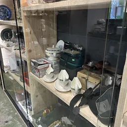 Bezoeker foto van Stichting Kringloopwinkel Helmond in Helmond