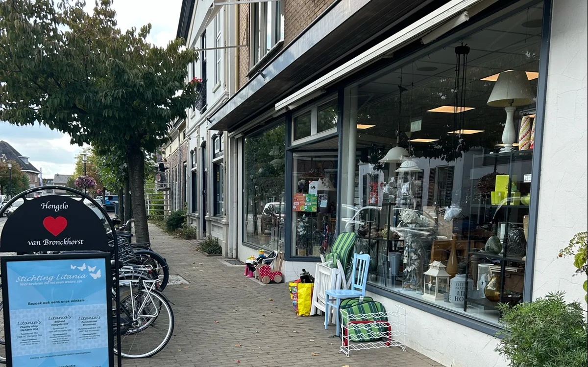 Kringloopwinkel Kringloopwinkel Stichting Litania in Hengelo, Gelderland