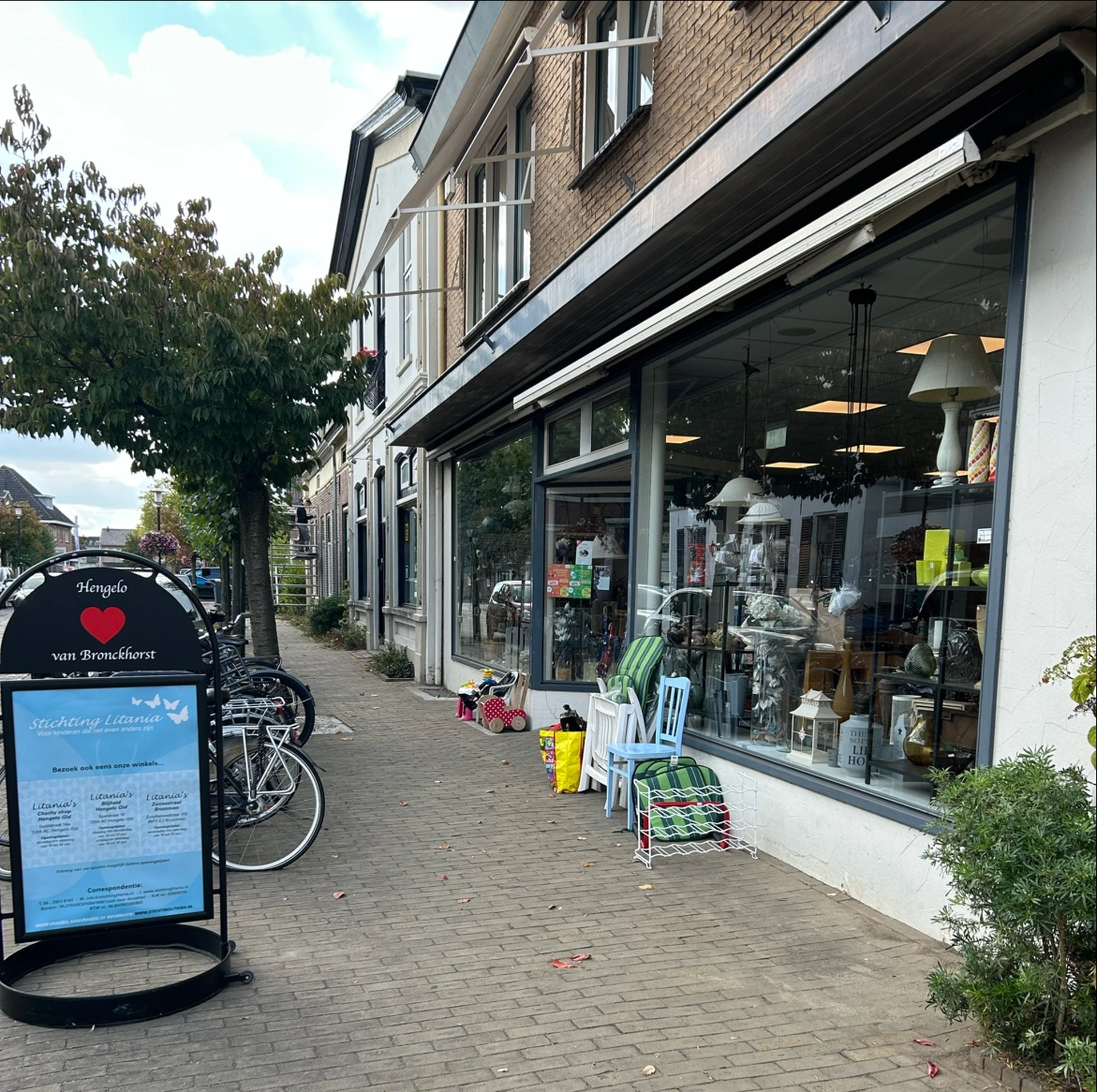 Kringloopwinkel Kringloopwinkel Stichting Litania in Hengelo, Gelderland
