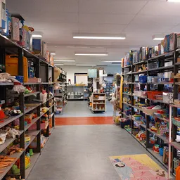 Bezoeker foto van Kringloopwinkel Stichting Minimanna Ulft in Ulft
