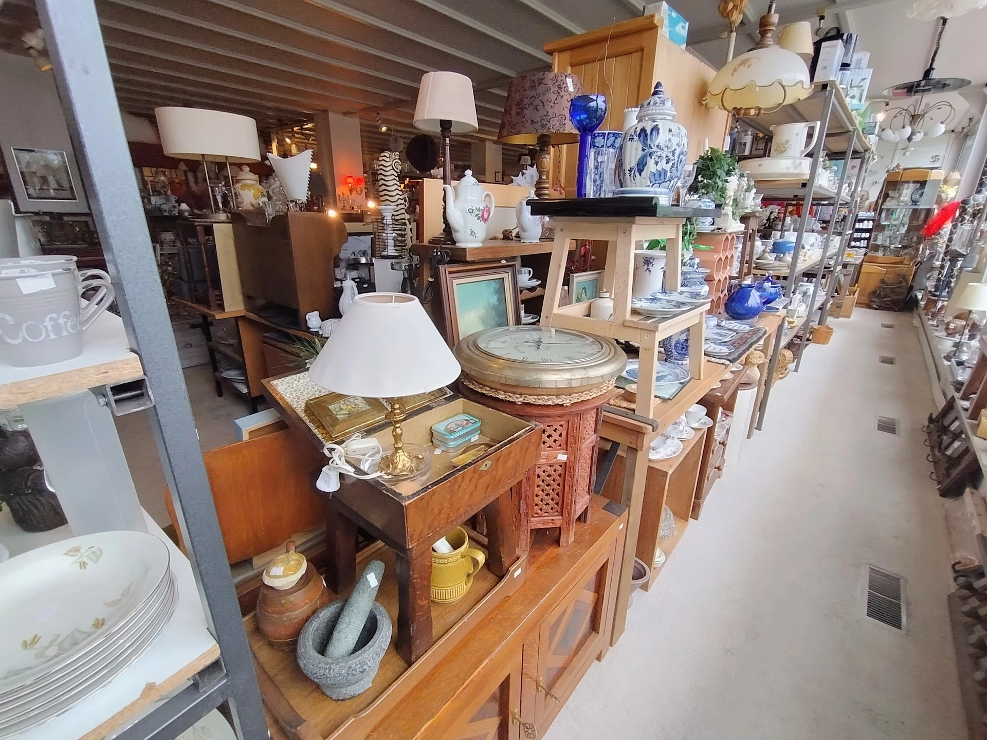 Kringloopwinkel Kringloopwinkel Stichting Primula in Reuver