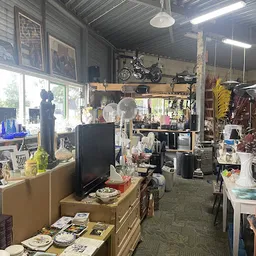 Bezoeker foto van Kringloopwinkel Stichting Robin hoed in Dedemsvaart