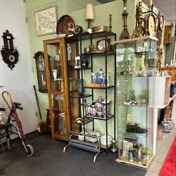 Bezoeker foto van Stichting Vrijwilligers Van Goede Doelen Winkel Sittard in Sittard