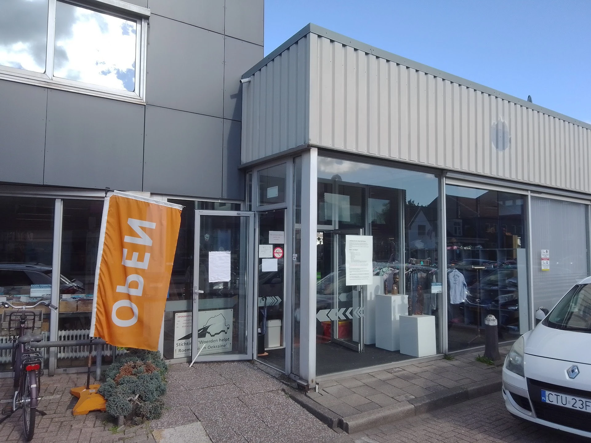 Kringloopwinkel Kringloopwinkel Stichting Woerden Helpt Oost-Europa in Woerden