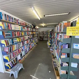 Bezoeker foto van Kringloopwinkel Stichting Woerden Helpt Oost-Europa in Woerden