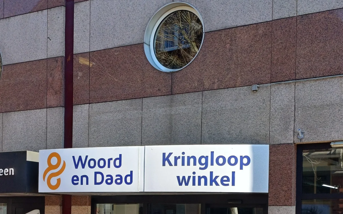 Kringloopwinkel Kringloopwinkel Stichting Woord en Daad in Lisse
