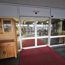 Bezoeker foto van Kringloopwinkel Stichting Zolder van Den Helder in Den Helder