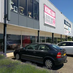 Bezoeker foto van Kringloopwinkel Stichting Zolder van Den Helder in Den Helder