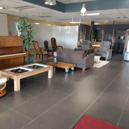 Bezoeker foto van Kringloopwinkel Stichting Zolder van Den Helder in Den Helder