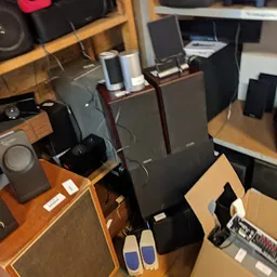 Bezoeker foto van Kringloopwinkel Stichting Zolder van Den Helder in Den Helder