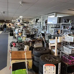 Bezoeker foto van Kringloopwinkel Stichting Zolder van Den Helder in Den Helder