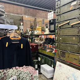 Bezoeker foto van Kringloopwinkel Strune Leeuwarden in Leeuwarden