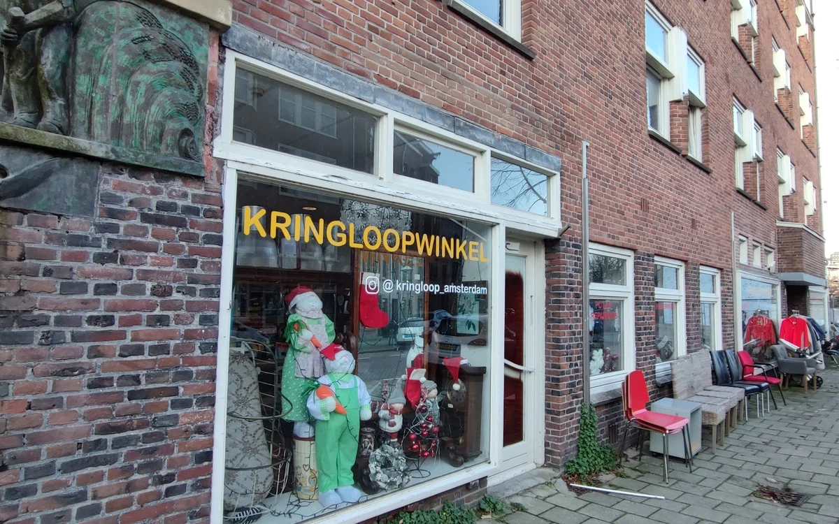 Kringloopwinkel 't Hartje in Amsterdam