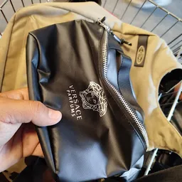 Bezoeker foto van Kringloopwinkel 't Lôôsje in Dirksland