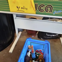 Bezoeker foto van Kringloopwinkel 't Lôôsje in Dirksland