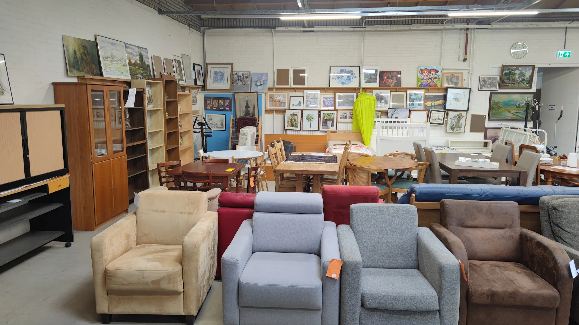 Kringloopwinkel Kringloopwinkel 'T Vincentje in Schijndel