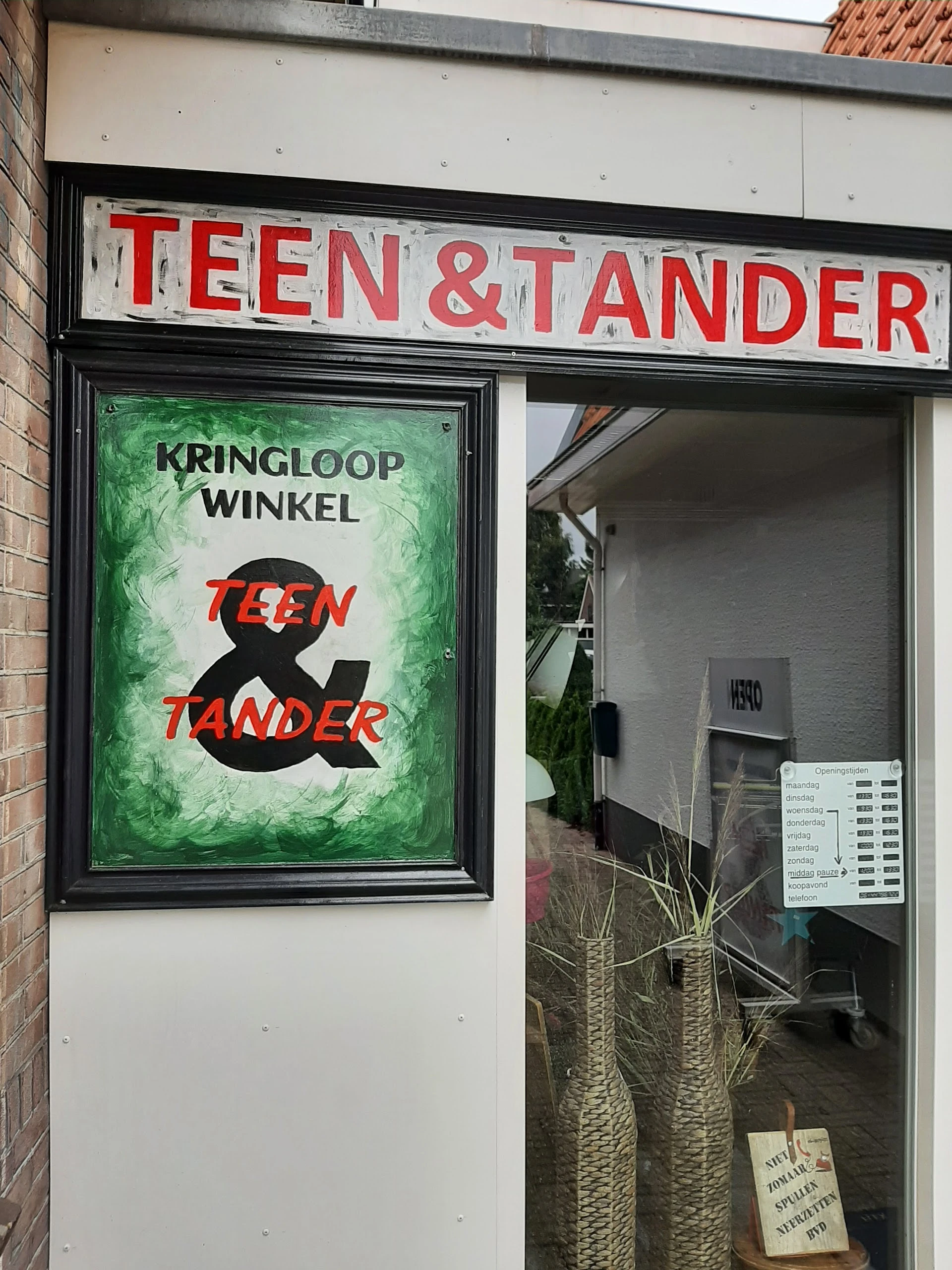 Kringloopwinkel Kringloopwinkel Teen & Tander in Putten