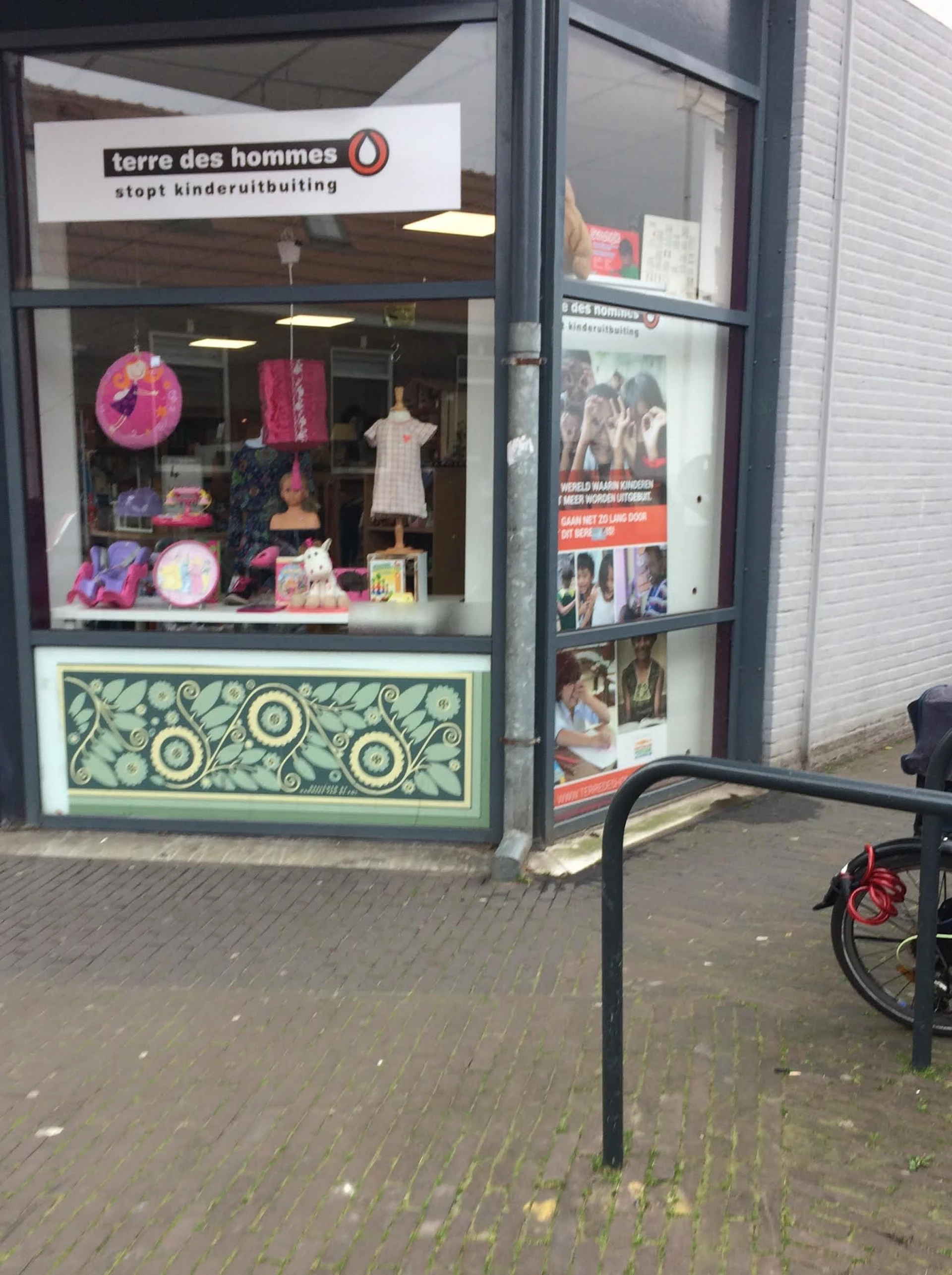 Kringloopwinkel Kringloopwinkel Terre des Hommes Arnhem e.o. in Arnhem
