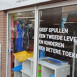 Bezoeker foto van Kringloopwinkel Terre des Hommes in Barendrecht