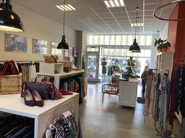 Kringloopwinkel Kringloopwinkel Terre des Hommes winkel Alkmaar in Alkmaar