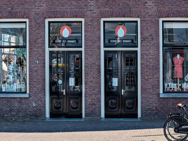 Kringloopwinkel Kringloopwinkel Terre des Hommes winkel Amersfoort in Amersfoort
