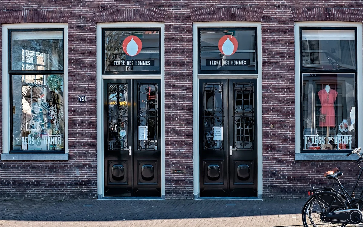 Kringloopwinkel Kringloopwinkel Terre des Hommes winkel Amersfoort in Amersfoort