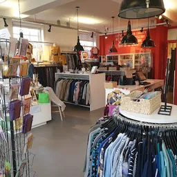 Bezoeker foto van Kringloopwinkel Terre des Hommes winkel Amersfoort in Amersfoort