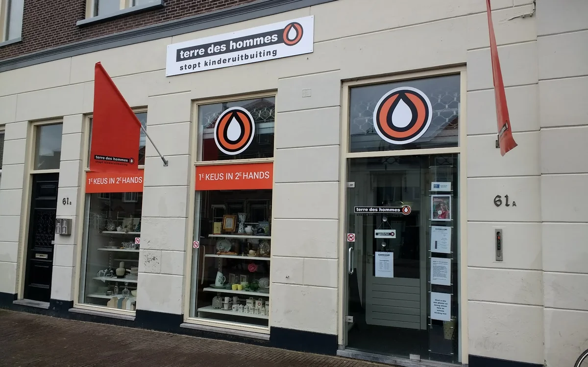 Kringloopwinkel Kringloopwinkel Terre des Hommes winkel in Delft