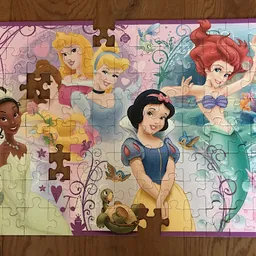 Bezoeker foto van Kringloopwinkel Terre des Hommes winkel Nijmegen in Nijmegen