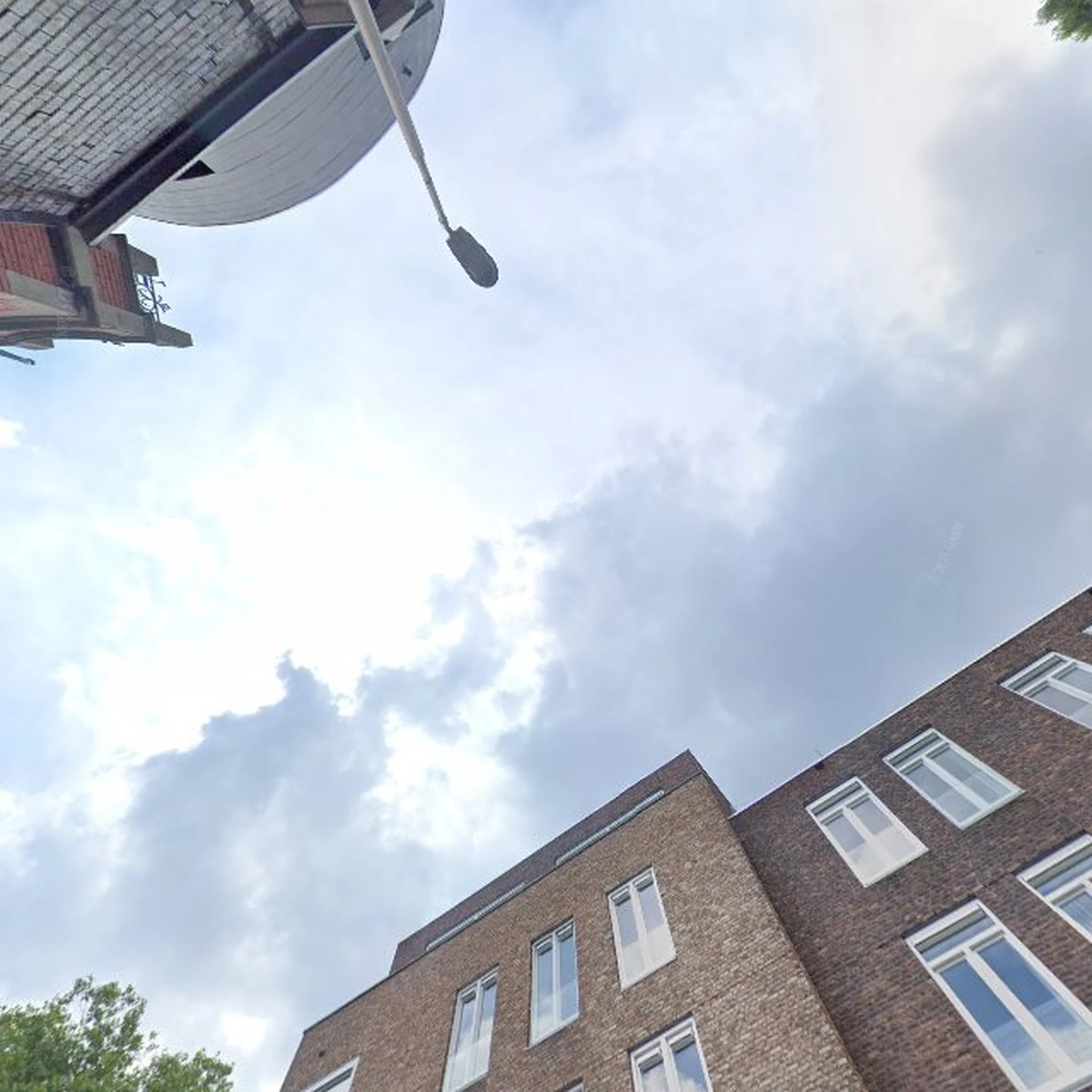 Kringloopwinkel Kringloopwinkel Terre des Hommes winkel Tilburg in Tilburg