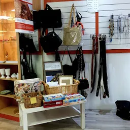 Bezoeker foto van Kringloopwinkel Terre des Hommes winkel Utrecht in Utrecht