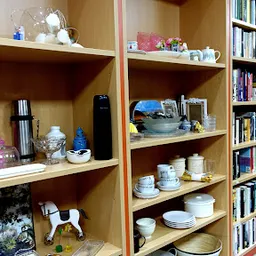 Bezoeker foto van Kringloopwinkel Terre des Hommes winkel Utrecht in Utrecht