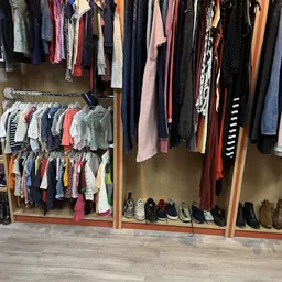 Bezoeker foto van Kringloopwinkel Terre des Hommes winkel Utrecht in Utrecht