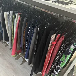 Bezoeker foto van Kringloopwinkel Terre des Hommes winkel Utrecht in Utrecht