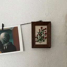 Bezoeker foto van Kringloopwinkel The Past And The Present in Amsterdam