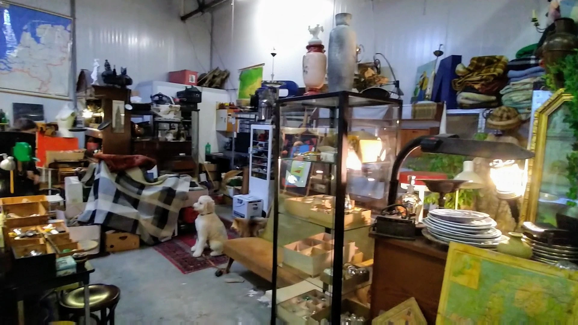 Kringloopwinkel The Vintage Industry in Groningen