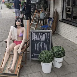 Bezoeker foto van Kringloopwinkel TheJo's Tijdloos in Maasbree