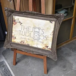 Bezoeker foto van Kringloopwinkel TheJo's Tijdloos in Maasbree