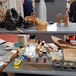 Bezoeker foto van Thrift Store: De Lokatie in Amsterdam