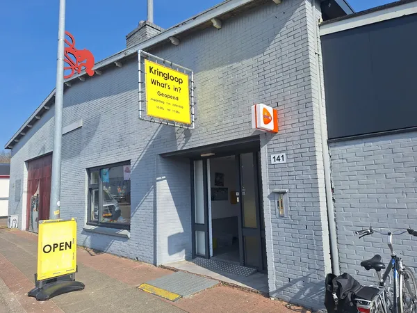 Kringloopwinkel Thrift Store What's in? in Groningen