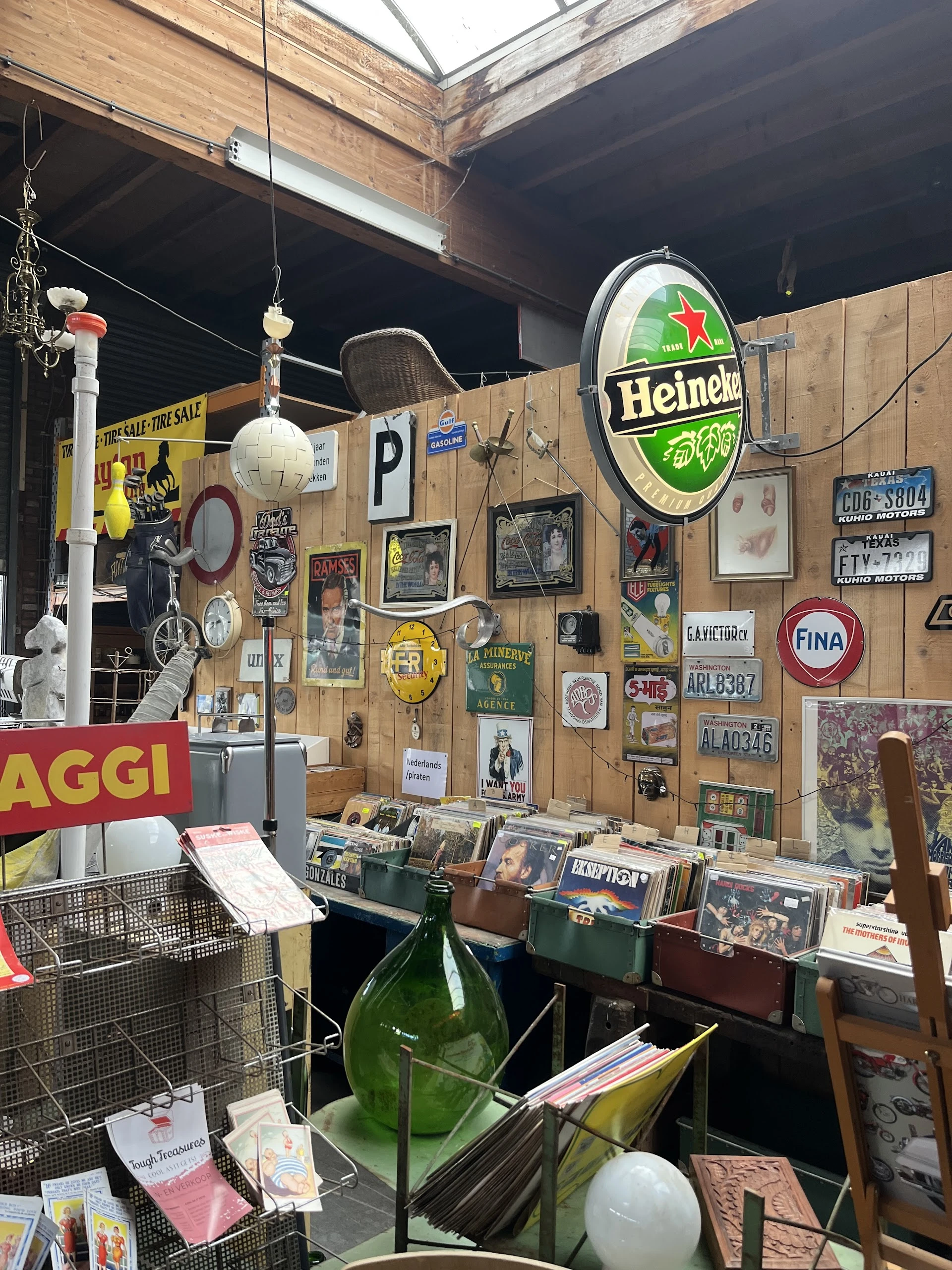 Foto gedeeld door eigenaar van Kringloopwinkel Tough Treasures in Weurt