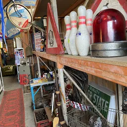 Bezoeker foto van Kringloopwinkel Tough Treasures in Weurt