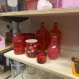 Bezoeker foto van Kringloopwinkel Tweede Kanswinkel De Bob Shop in Molenaarsgraaf