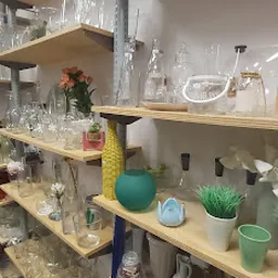 Bezoeker foto van Kringloopwinkel Tweede Kanswinkel De Bob Shop in Molenaarsgraaf