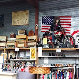 Bezoeker foto van Twice Is Nice Kringloop in Huissen