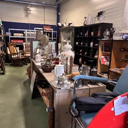 Bezoeker foto van Kringloopwinkel Twiddus in Waalwijk