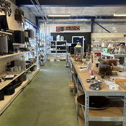 Bezoeker foto van Kringloopwinkel Twiddus in Waalwijk